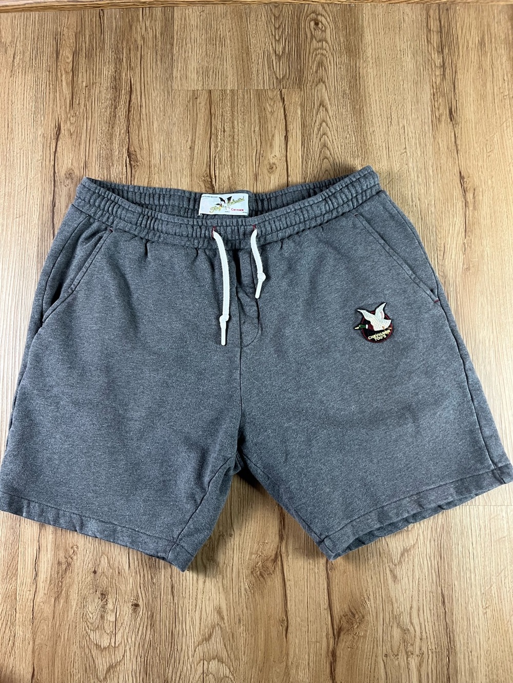 Vintage Chevignon Togs Unlimited Gray Sweat Shorts Men’s Large French Streetwear
